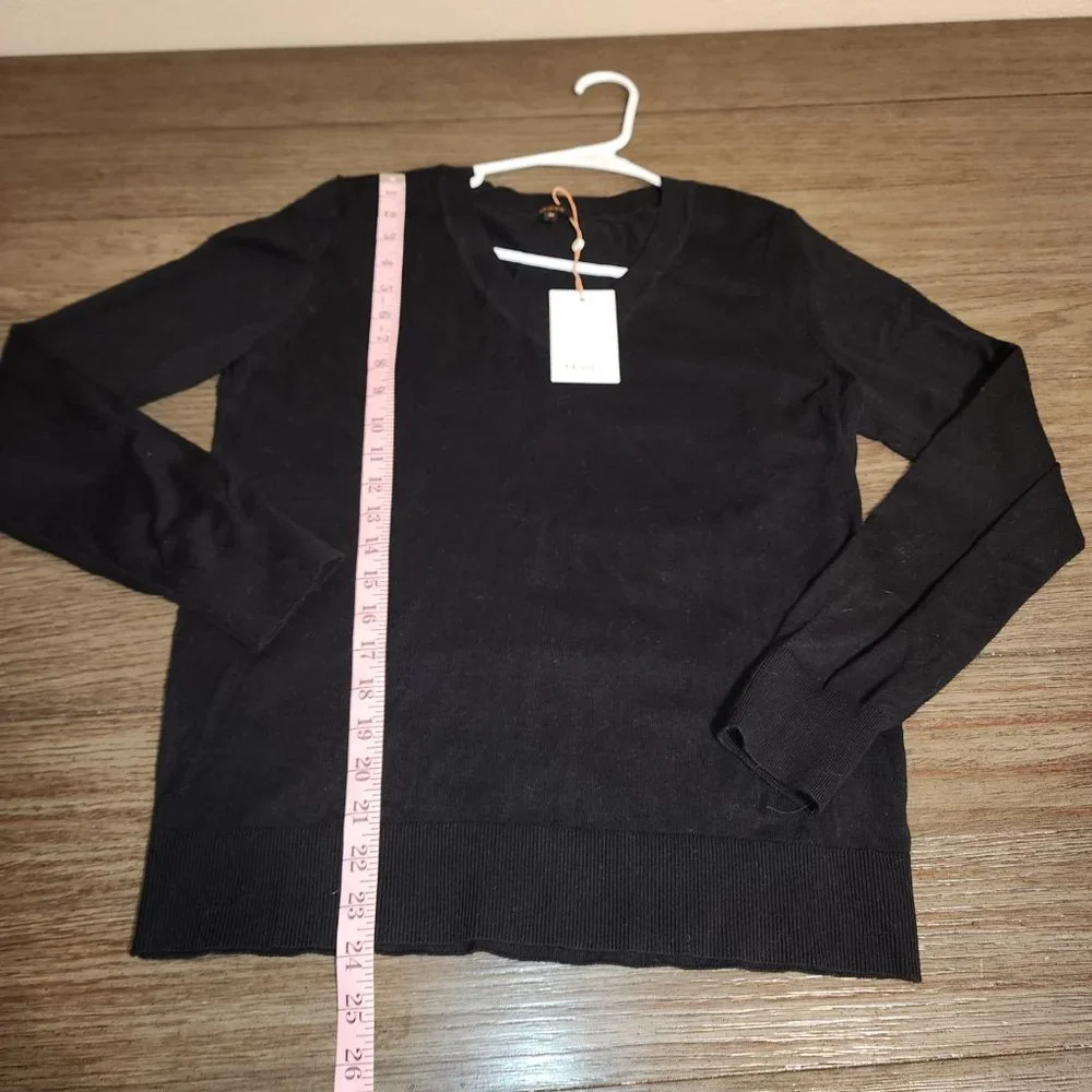 Quince Lightweight Cotton Cashmere V-Neck Sweater NWT Black Med - Picture 2 of 7